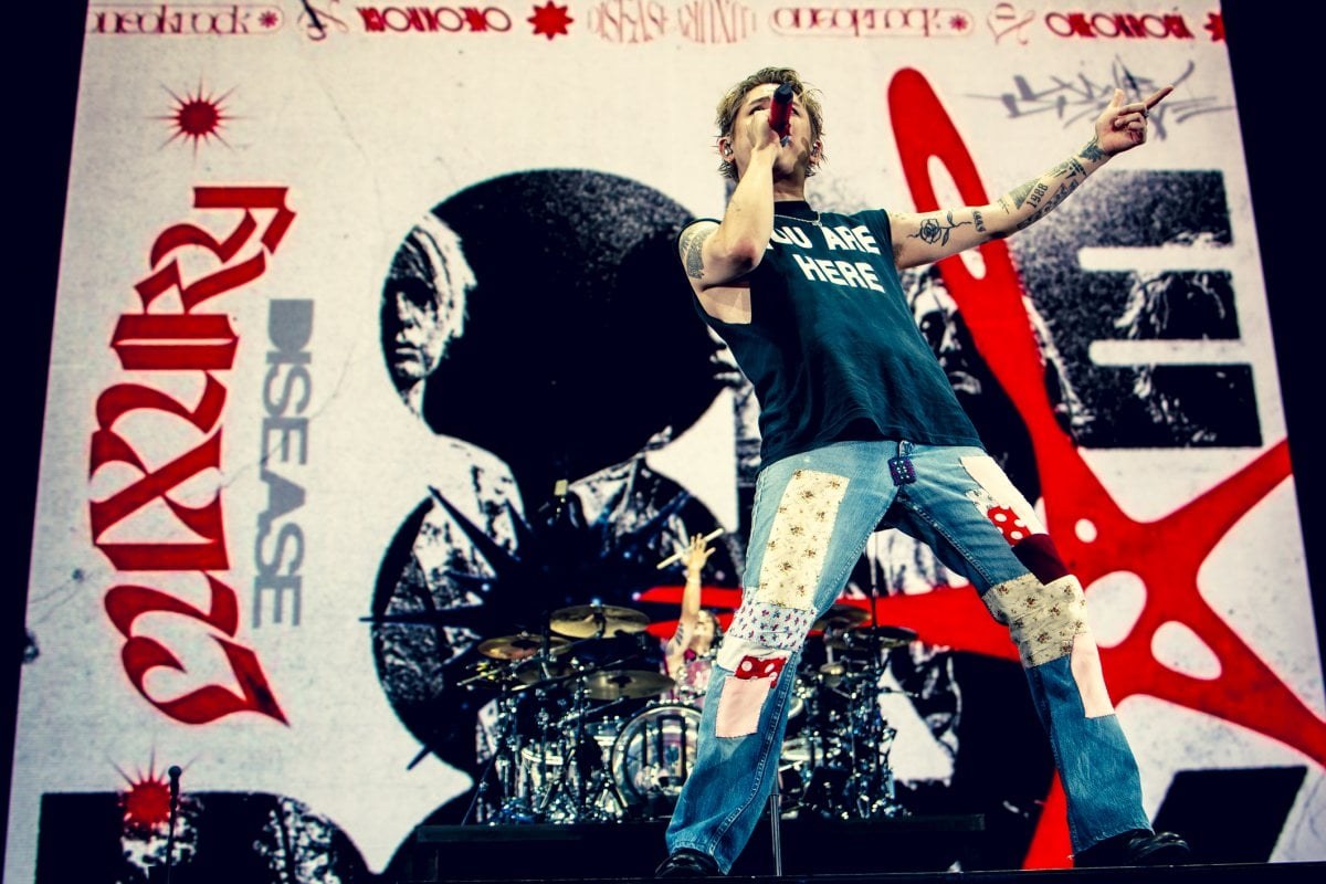ONE OK ROCK重返ZOZO海洋球场，迎来《DETOX》世界巡演最终章
