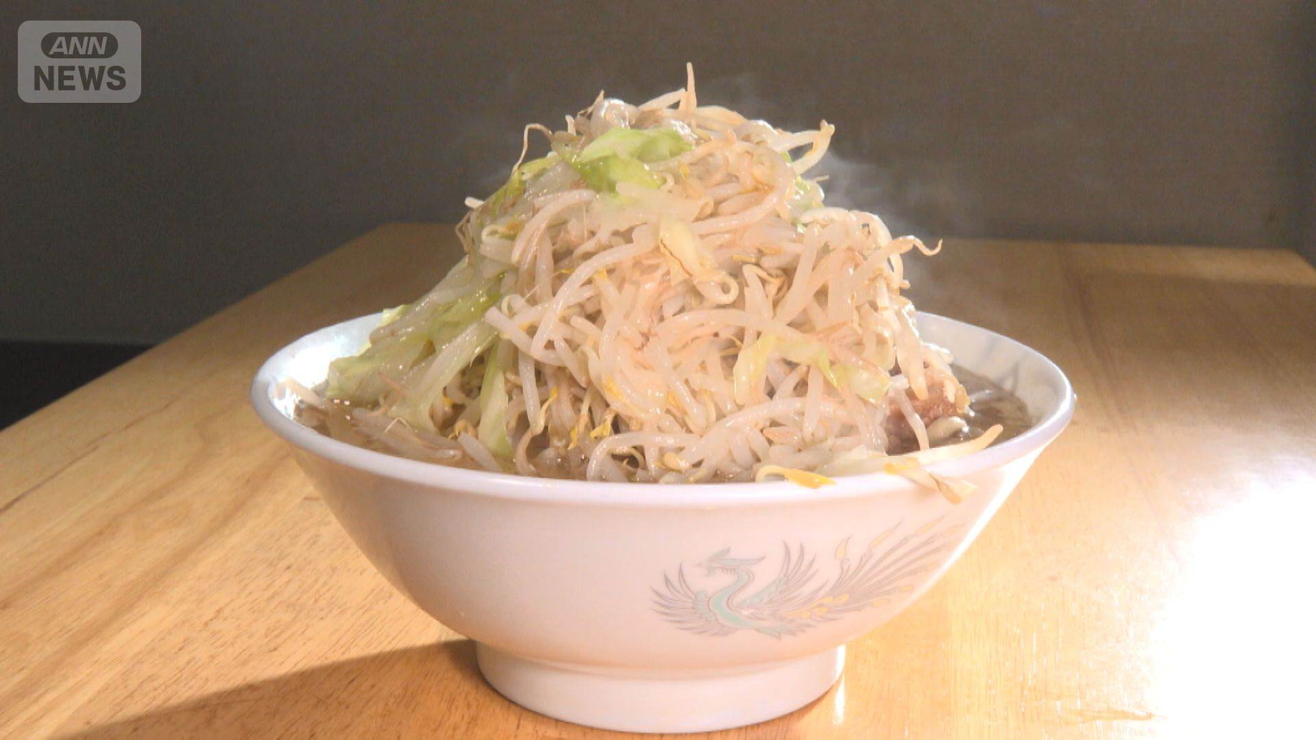 朝日电视台ANN报道中堆满豆芽的拉面碗